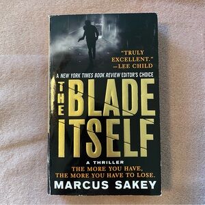 2/$9 ✨ The Blade Itself - Marcus Sakey